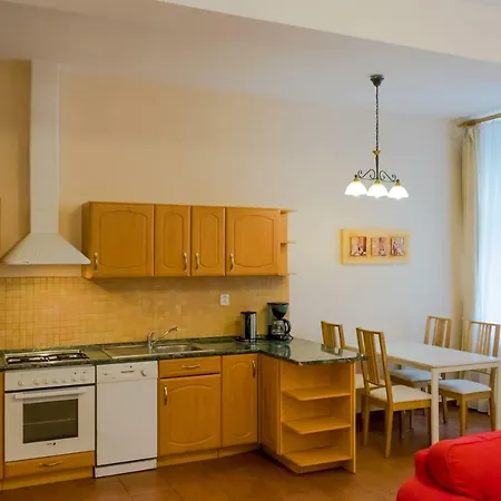 Zahrebska Aparthotel Prague